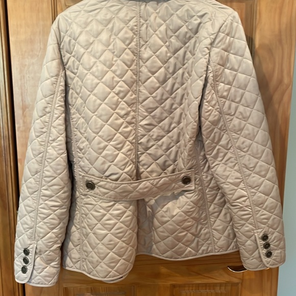 Burberry quilted woman’s jacket - Picture 6 of 14